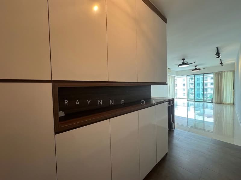 Double Bay Residences, 19D Simei Street 4, 3 Bedrooms, 1,367 sqft, Condominium For Sale, by Raynne Ong, 500148122 - Living Room - PropertyGuru.com.sg