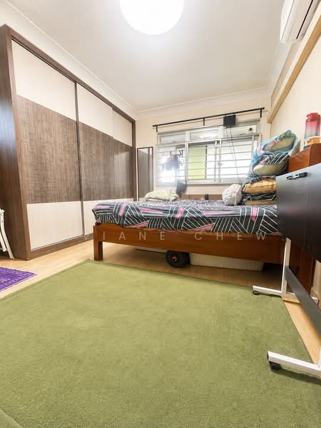 214 Pasir Ris Street 21, 214 Pasir Ris Street 21, 3 Bedrooms, 1,378 sqft, HDB Flat For Sale, by Viviane Chew, 500148126 - Bedroom - PropertyGuru.com.sg