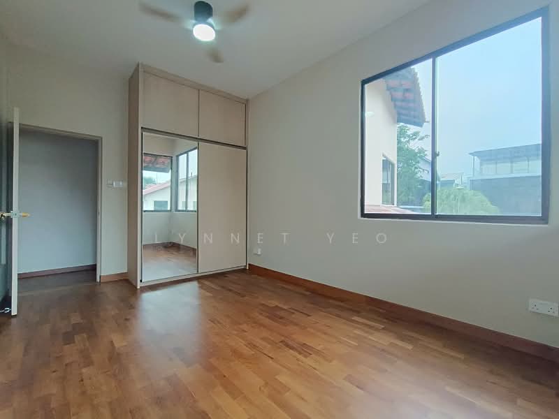 University Rd Semi Detached House, Jalan Seni, 5 Bedrooms, 3,800 sqft, Semi-Detached House For Rent, by Lynnet Yeo, 500148127 - Bedroom - PropertyGuru.com.sg