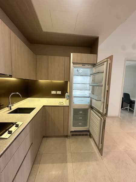 DUO Residences, 1 Fraser Street, 1 Bedroom, 689 sqft, Apartment For Sale, by Mavis Leng, 500148130 - Kitchen - PropertyGuru.com.sg
