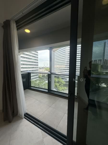 DUO Residences, 1 Fraser Street, 1 Bedroom, 689 sqft, Apartment For Sale, by Mavis Leng, 500148130 - Balcony - PropertyGuru.com.sg