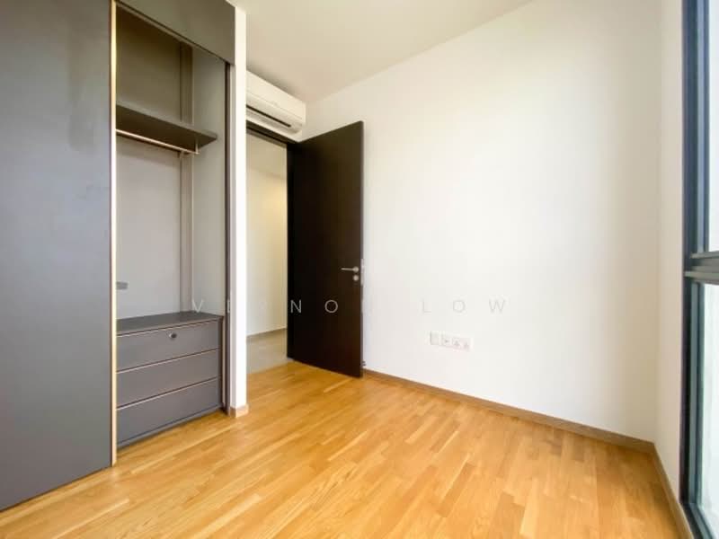 Park Colonial, 10 Woodleigh Lane, 3 Bedrooms, 980 sqft, Condominium For Rent, by Vernon Low, 500148144 - PropertyGuru.com.sg