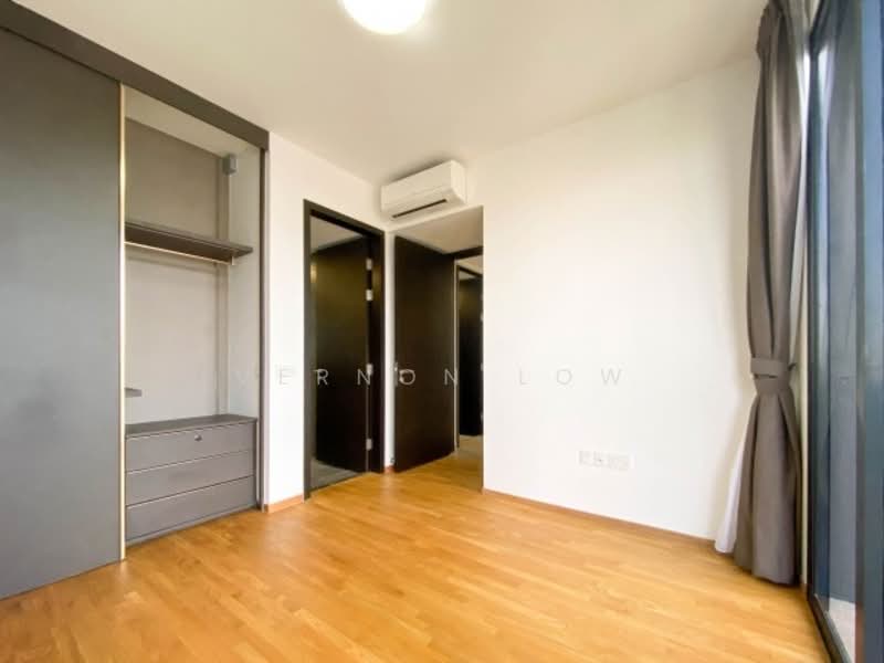 Park Colonial, 10 Woodleigh Lane, 3 Bedrooms, 980 sqft, Condominium For Rent, by Vernon Low, 500148144 - PropertyGuru.com.sg
