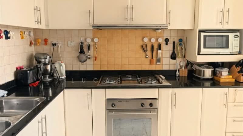Compass Heights, 11 Sengkang Square, 1 Bedroom, 689 sqft, Condominium For Sale, by Lucas Tan, 500148161 - Kitchen - PropertyGuru.com.sg