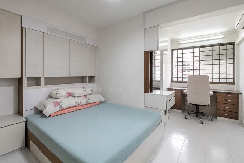 284 Choa Chu Kang Avenue 3, 284 Choa Chu Kang Avenue 3, 3 Bedrooms, 1,119 sqft, HDB Flat For Sale, by Wes Teo, 500148162 - Bedroom - PropertyGuru.com.sg