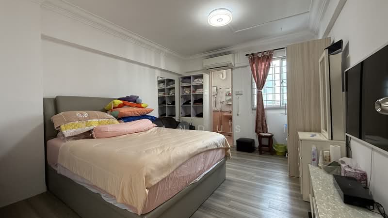 726 Yishun Street 71, 726 Yishun Street 71, 3 Bedrooms, 904 sqft, HDB Flat For Sale, by Fernandus Li, 500148179 - Bedroom - PropertyGuru.com.sg