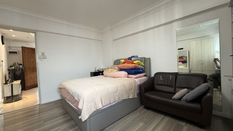 726 Yishun Street 71, 726 Yishun Street 71, 3 Bedrooms, 904 sqft, HDB Flat For Sale, by Fernandus Li, 500148179 - Bedroom - PropertyGuru.com.sg