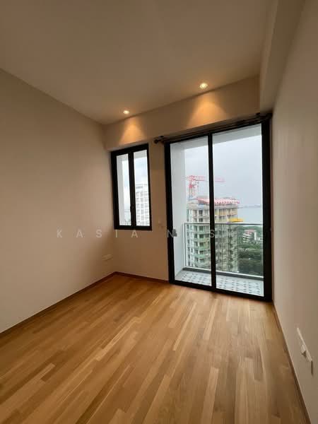 Nyon, 12 Amber Road, 2 Bedrooms, 1,399 sqft, Condominium For Rent, by Kasia Noske, 500148181 - Balcony - PropertyGuru.com.sg