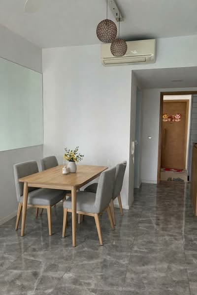 The Santorini, 21 Tampines Street 86, 2 Bedrooms, 721 sqft, Condominium For Sale, by Jeff Huang, 500148182 - Dining Room - PropertyGuru.com.sg