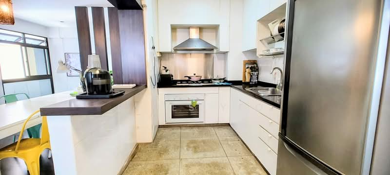 1 Pine Close, 1 Pine Close, 3 Bedrooms, 1,184 sqft, HDB Flat For Sale, by James Yeo, 500148183 - Kitchen - PropertyGuru.com.sg