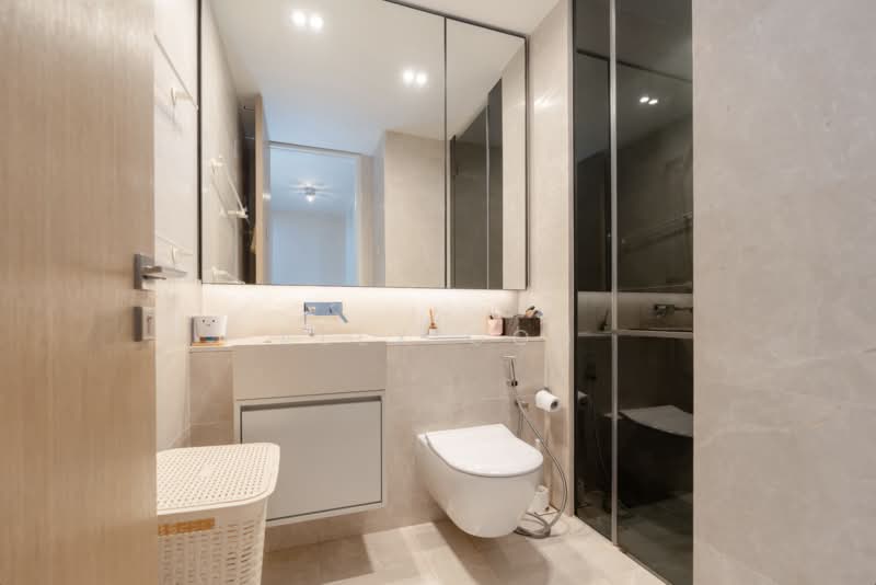 Amber Park, 14 Amber Gardens, 4 Bedrooms, 1,572 sqft, Condominium For Sale, by Alex Goh, 500148185 - Bathroom - PropertyGuru.com.sg