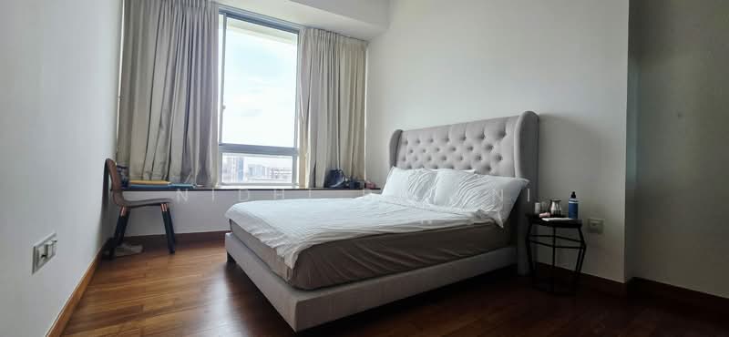 Grange Infinite, 27 Grange Road, 4 Bedrooms, 2,702 sqft, Condominium For Rent, by Nidhi Belani Mohan, 500148191 - Bedroom - PropertyGuru.com.sg