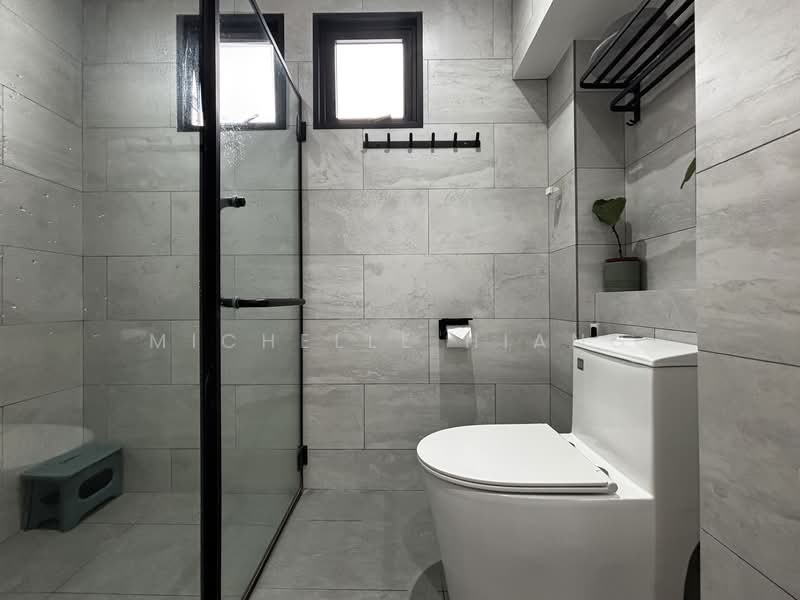 106 Serangoon North Avenue 1, 106 Serangoon North Avenue 1, 3 Bedrooms, 1,507 sqft, HDB Flat For Rent, by Michelle Hiang, 500148192 - Bathroom - PropertyGuru.com.sg