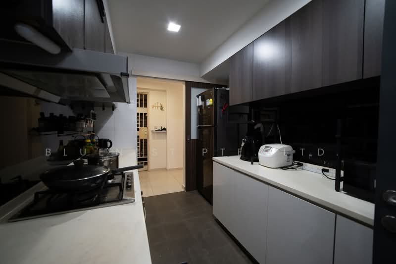747B Bedok Reservoir Crescent, 747B Bedok Reservoir Crescent, 3 Bedrooms, 1,130 sqft, HDB Flat For Sale, by KENNETH CHUA, 500148196 - Kitchen - PropertyGuru.com.sg