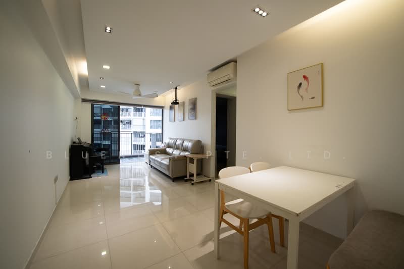 747B Bedok Reservoir Crescent, 747B Bedok Reservoir Crescent, 3 Bedrooms, 1,130 sqft, HDB Flat For Sale, by KENNETH CHUA, 500148196 - Living Room - PropertyGuru.com.sg