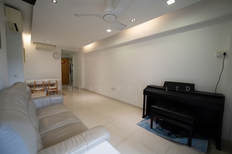 747B Bedok Reservoir Crescent, 747B Bedok Reservoir Crescent, 3 Bedrooms, 1,130 sqft, HDB Flat For Sale, by KENNETH CHUA, 500148196 - Living Room - PropertyGuru.com.sg