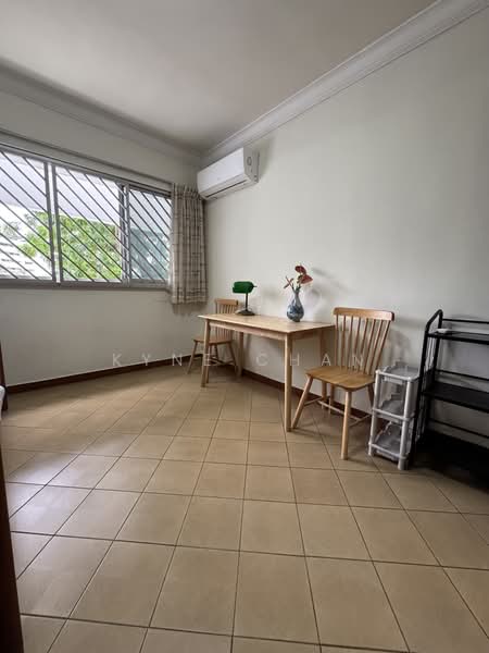 426 Tampines Street 41, 426 Tampines Street 41, Room Rental, 160 sqft, HDB Flat For Rent, by Kyne Chan, 500148205 - Interior - PropertyGuru.com.sg
