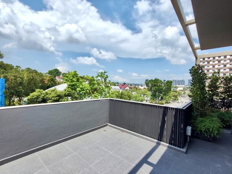 Brand New 2.5 Storey Modern Landed Masterpiece located 1KM to Rgps, Newton / Novena, 5 Bedrooms, 6,700 sqft, Semi-Detached House For Sale, by Tammy Koh, 500148207 - Balcony - PropertyGuru.com.sg