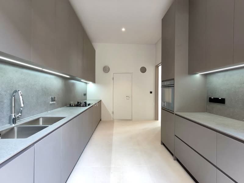 Brand New 2.5 Storey Modern Landed Masterpiece located 1KM to Rgps, Newton / Novena, 5 Bedrooms, 6,700 sqft, Semi-Detached House For Sale, by Tammy Koh, 500148207 - Kitchen - PropertyGuru.com.sg