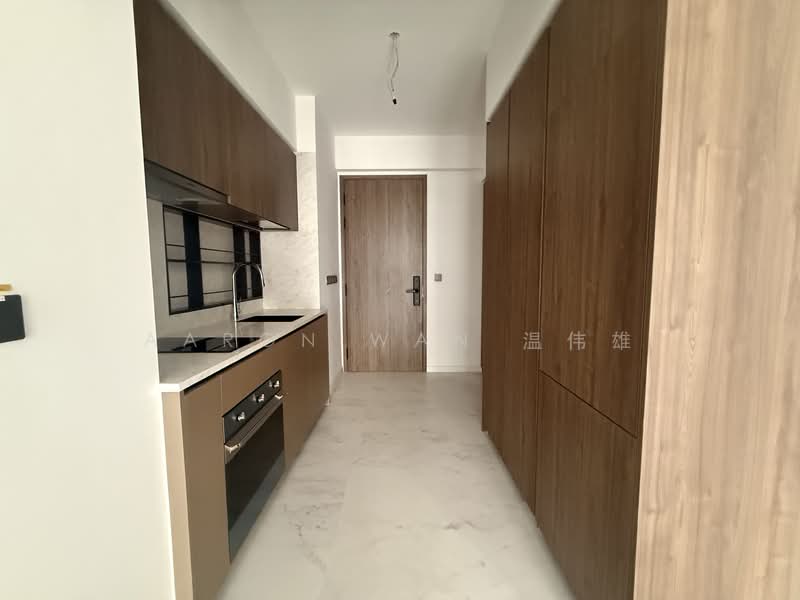 Sceneca Residence, Tanah Merah Kechil Link, 2 Bedrooms, 689 sqft, Condominium For Sale, by Aaron Wan 温伟雄, 500148210 - Kitchen - PropertyGuru.com.sg