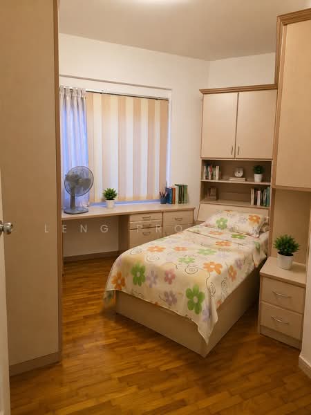Stratford Court, 41A Bedok Ria Crescent, 3 Bedrooms, 1,228 sqft, Condominium For Sale, by Leng Propnex, 500148226 - Bedroom - PropertyGuru.com.sg