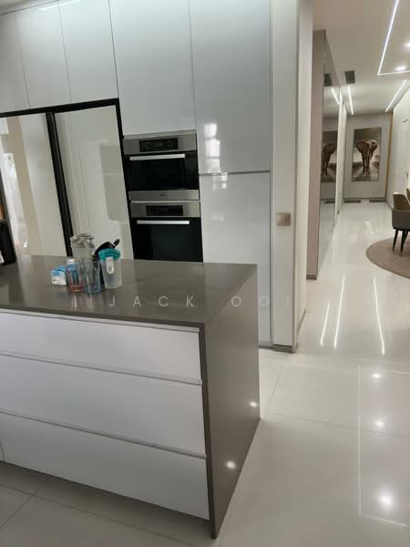 Cliveden at Grange, 100 Grange Road, 4 Bedrooms, 2,841 sqft, Condominium For Rent, by Jack Ooi, 500148230 - Kitchen - PropertyGuru.com.sg