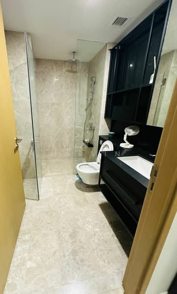 Haus On Handy, 28 Handy Road, 1 Bedroom, 517 sqft, Condominium For Sale, by Marvin Tan, 500148268 - Bathroom - PropertyGuru.com.sg