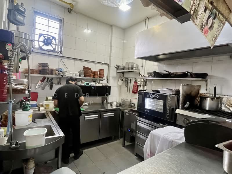 Punggol Settlement, Punggol / Sengkang / Punggol Point, 940 sqft, Food & Beverage For Rent, by Cedric Edwin Pinto, 500148269 - Kitchen - CommercialGuru.com.sg