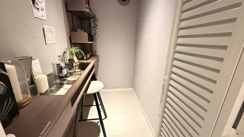 Cheap! FREEHOLD 3BR at West Coast, , 3 Bedrooms, 969 sqft, Condominium For Sale, by Judy Bai, 500148275 - Interior - PropertyGuru.com.sg