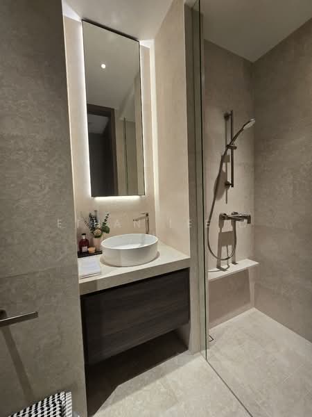 UPPERHOUSE at Orchard Boulevard, 22 Orchard Boulevard, 4 Bedrooms, 2,056 sqft, Condominium For Sale, by Ethan Lee C H, 500148281 - Bathroom - PropertyGuru.com.sg