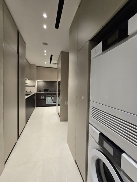 UPPERHOUSE at Orchard Boulevard, 22 Orchard Boulevard, 4 Bedrooms, 2,056 sqft, Condominium For Sale, by Ethan Lee C H, 500148281 - Kitchen - PropertyGuru.com.sg