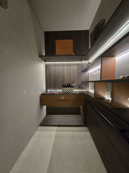 UPPERHOUSE at Orchard Boulevard, 22 Orchard Boulevard, 4 Bedrooms, 2,056 sqft, Condominium For Sale, by Ethan Lee C H, 500148281 - Interior - PropertyGuru.com.sg