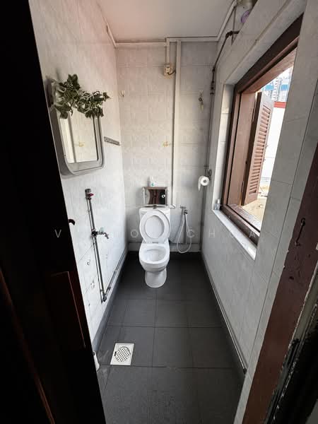 48 upper weld road, Upper Weld Road, 988 sqft, Shop / Shophouse For Rent, by Victor Chua, 500148289 - Bathroom - CommercialGuru.com.sg