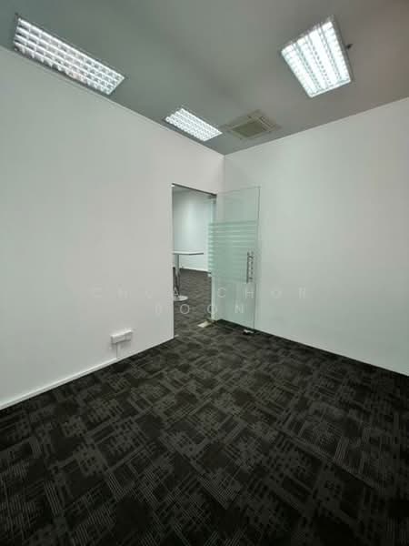 International Plaza, 10 Anson Road, 883 sqft, Office For Rent, by Chua Chor Boon, 500148291 - Interior - CommercialGuru.com.sg