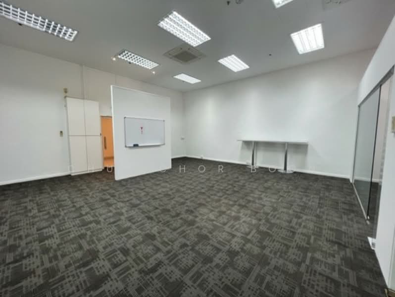 International Plaza, 10 Anson Road, 883 sqft, Office For Rent, by Chua Chor Boon, 500148291 - Interior - CommercialGuru.com.sg
