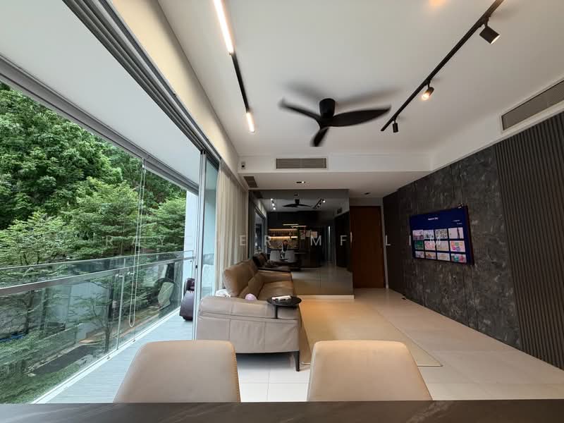 Cairnhill Residences, 33 Cairnhill Circle, 3 Bedrooms, 1,173 sqft, Apartment For Sale, by Raycher MF Lim, 500148299 - Living Room - PropertyGuru.com.sg