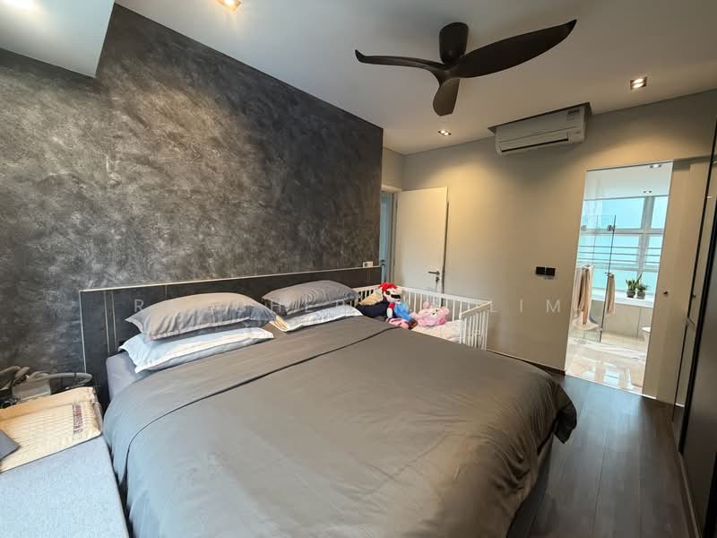 Cairnhill Residences, 33 Cairnhill Circle, 3 Bedrooms, 1,173 sqft, Apartment For Sale, by Raycher MF Lim, 500148299 - Bedroom - PropertyGuru.com.sg
