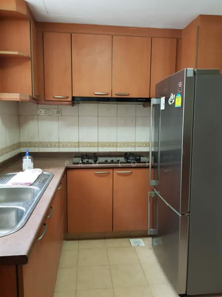 Jersey Lodge, 150 Lorong J Telok Kurau, 3 Bedrooms, 1,237 sqft, Apartment For Sale, by Pam Loh, 500148305 - Kitchen - PropertyGuru.com.sg