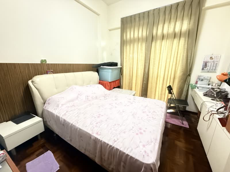 Forest Hills Condo, 29 Transit Road, 3 Bedrooms, 1,582 sqft, Condominium For Sale, by Iriss Er, 500148308 - Bedroom - PropertyGuru.com.sg
