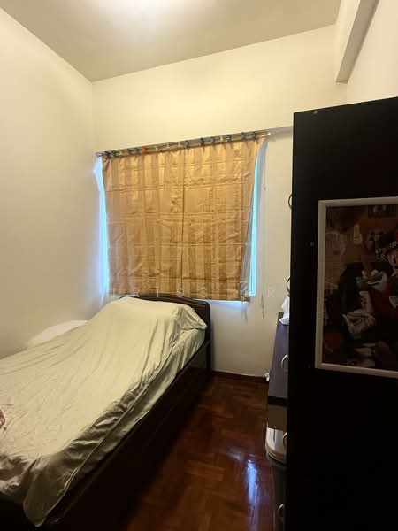 Forest Hills Condo, 29 Transit Road, 3 Bedrooms, 1,582 sqft, Condominium For Sale, by Iriss Er, 500148308 - Bedroom - PropertyGuru.com.sg