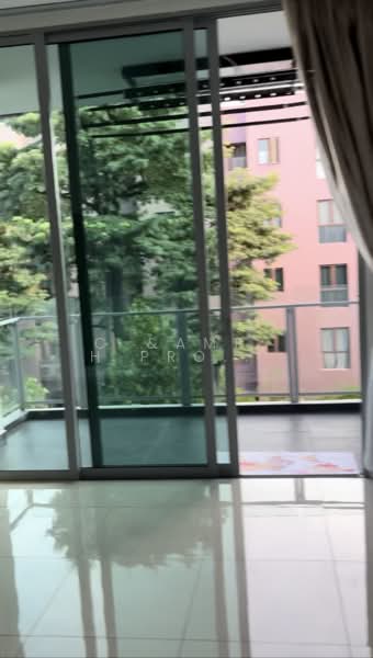 Canberra Residences, 501 Canberra Drive, 2 Bedrooms, 904 sqft, Condominium For Sale, by BETTY, 500148311 - Balcony - PropertyGuru.com.sg