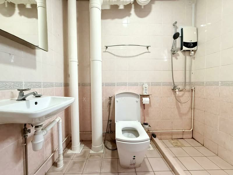 360C Admiralty Drive, 360C Admiralty Drive, 4 Bedrooms, 1,194 sqft, HDB Flat For Sale, by Ruix Sim 沈瑞祥, 500148314 - Bathroom - PropertyGuru.com.sg