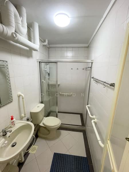 267 Toh Guan Road, 267 Toh Guan Road, 3 Bedrooms, 1,302 sqft, HDB Flat For Rent, by KC Chong, 500148319 - PropertyGuru.com.sg