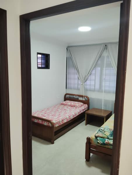 267 Toh Guan Road, 267 Toh Guan Road, 3 Bedrooms, 1,302 sqft, HDB Flat For Rent, by KC Chong, 500148319 - Bedroom - PropertyGuru.com.sg