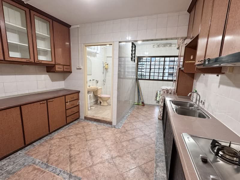 613B Bedok Reservoir Road, 613B Bedok Reservoir Road, 3 Bedrooms, 1,098 sqft, HDB Flat For Sale, by Jamie Teoh, 500148320 - Kitchen - PropertyGuru.com.sg