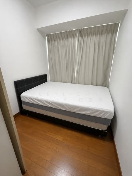 Twin Regency, 26 Kim Tian Road, 3 Bedrooms, 1,227 sqft, Condominium For Rent, by Cheryl Chng Xue'Er 庄雪娥, 500148327 - Bedroom - PropertyGuru.com.sg