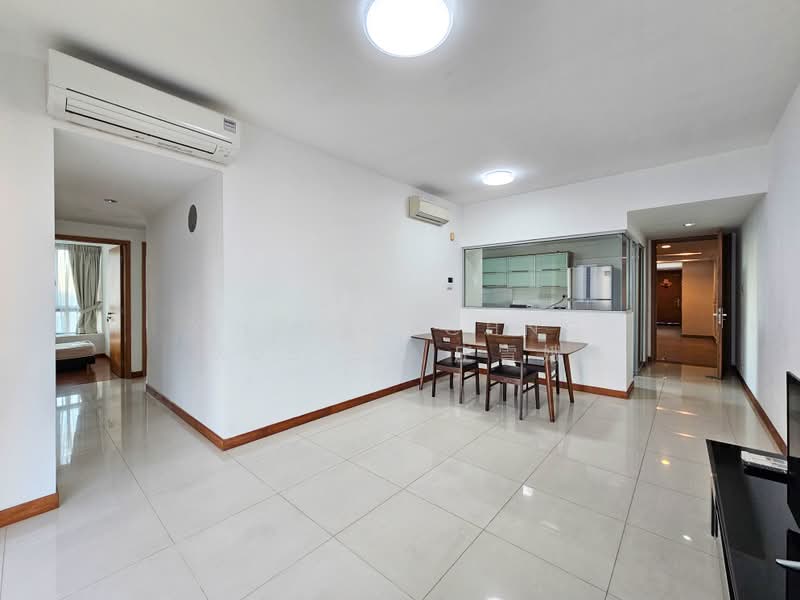 Twin Regency, 26 Kim Tian Road, 3 Bedrooms, 1,227 sqft, Condominium For Rent, by Cheryl Chng Xue'Er 庄雪娥, 500148327 - Interior - PropertyGuru.com.sg