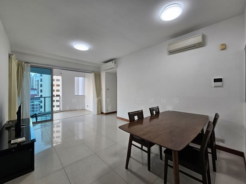 Twin Regency, 26 Kim Tian Road, 3 Bedrooms, 1,227 sqft, Condominium For Rent, by Cheryl Chng Xue'Er 庄雪娥, 500148327 - Living and Dining Room - PropertyGuru.com.sg