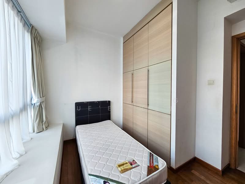 Twin Regency, 26 Kim Tian Road, 3 Bedrooms, 1,227 sqft, Condominium For Rent, by Cheryl Chng Xue'Er 庄雪娥, 500148327 - 3rd Bedroom - PropertyGuru.com.sg
