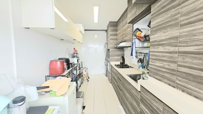 471B Upper Serangoon Crescent, 471B Upper Serangoon Crescent, 3 Bedrooms, 990 sqft, HDB Flat For Sale, by Patrick Chee, 500148329 - Kitchen - PropertyGuru.com.sg